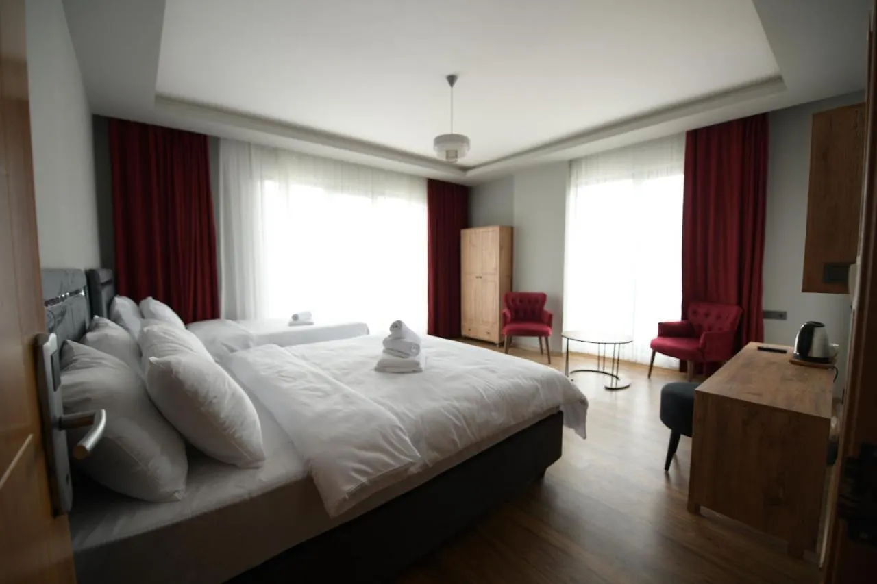 Poal Group Hotels Bostanci 3*,